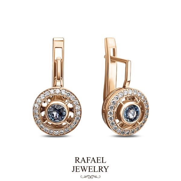 Earrings with natural diamonds and sapphires