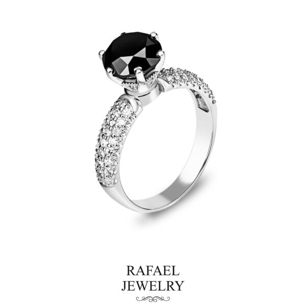Gold ring with black and white diamonds - Image 3